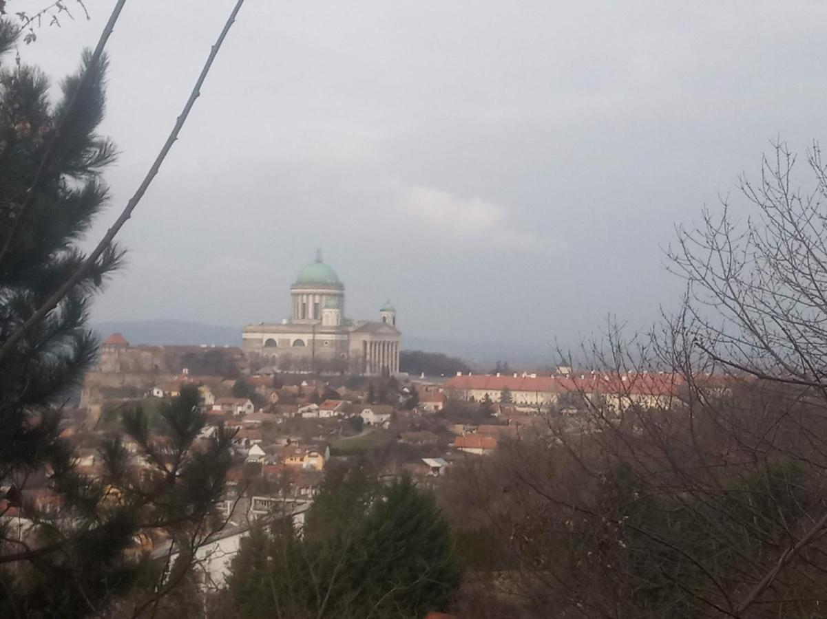 Esztergom Central エクステリア 写真